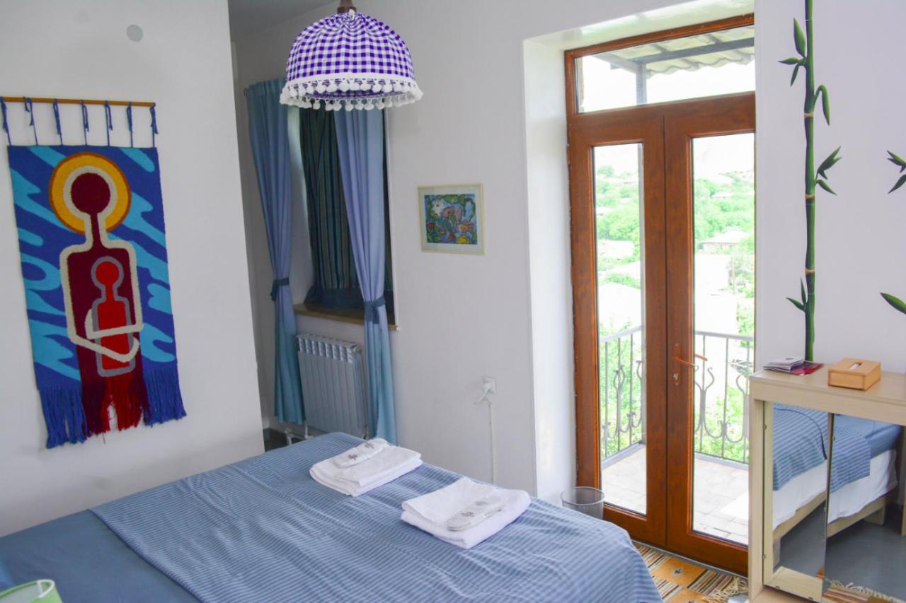 Old Bridge B&B Yeghegnadzor Bagian luar foto