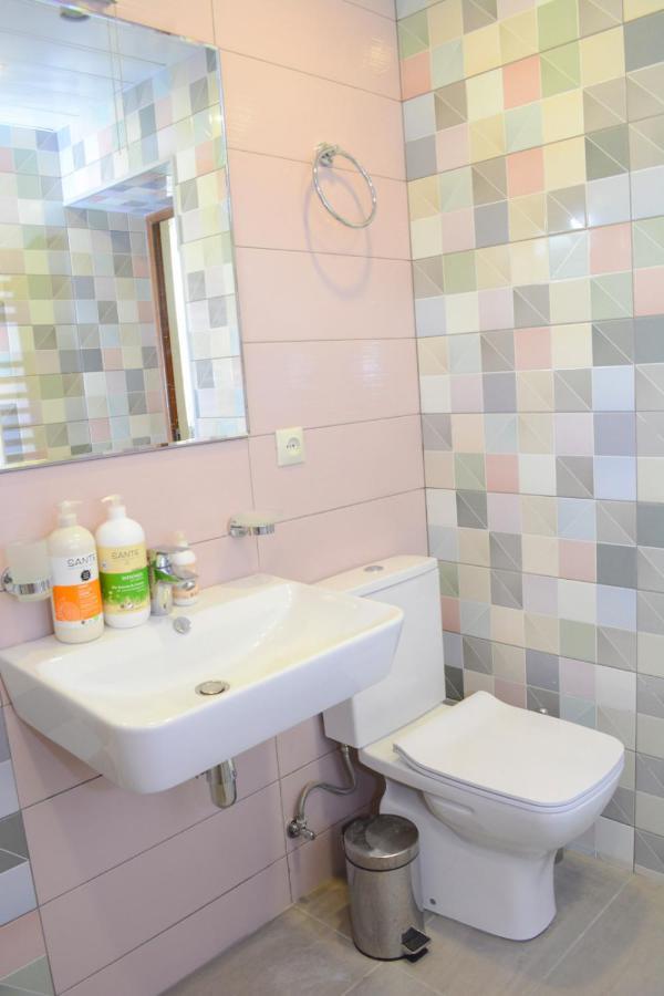 Old Bridge B&B Yeghegnadzor Bagian luar foto